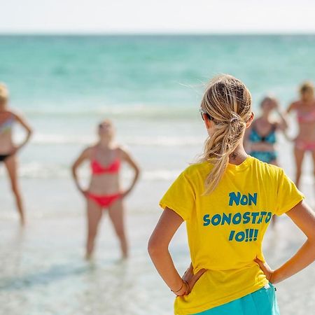 Amareclub Le Rose Hotel San Teodoro  Kültér fotó