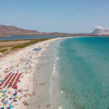 Amareclub Le Rose Hotel San Teodoro  Kültér fotó