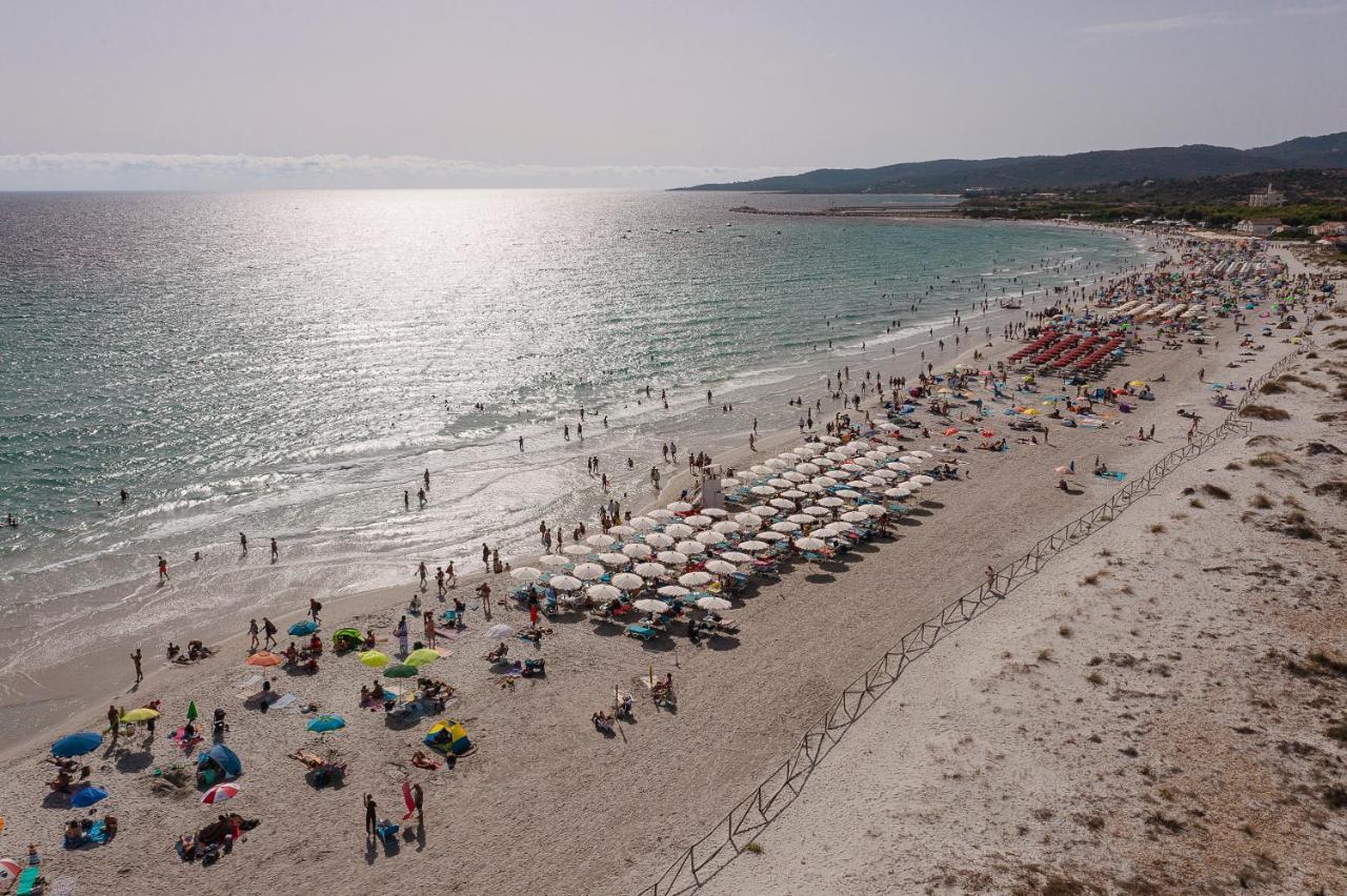 Amareclub Le Rose Hotel San Teodoro  Kültér fotó