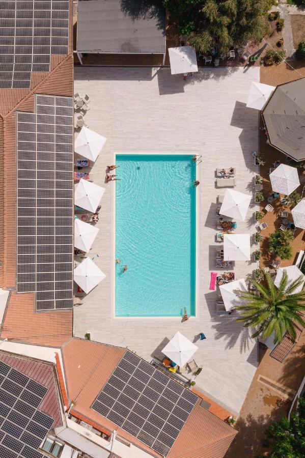 Amareclub Le Rose Hotel San Teodoro  Kültér fotó